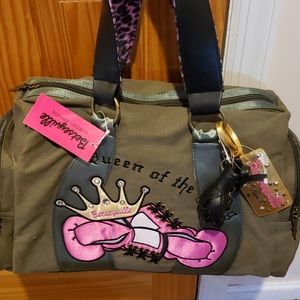 Rare Betsey Johnson small duffle or tote